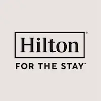 Logo de Hilton